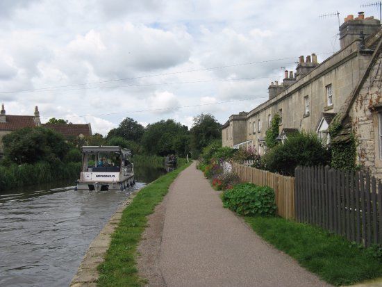 Bathampton Towpath
